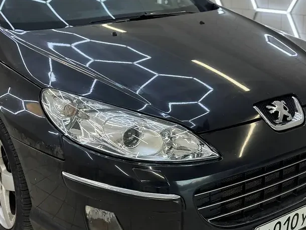 Peugeot 407 после полировки фар