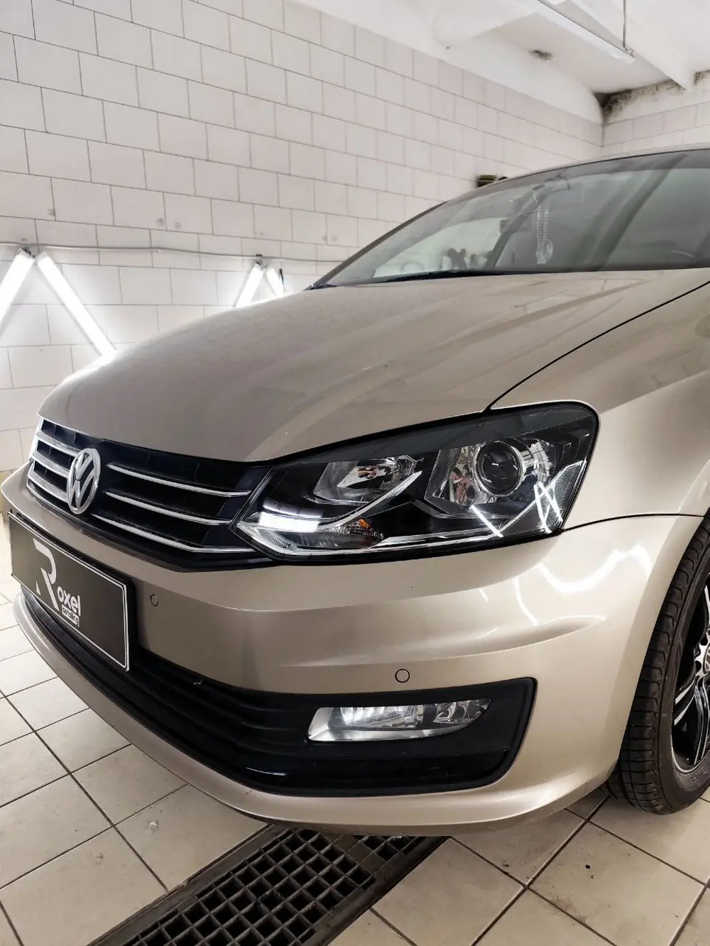 Volkswagen Polo после установки линз