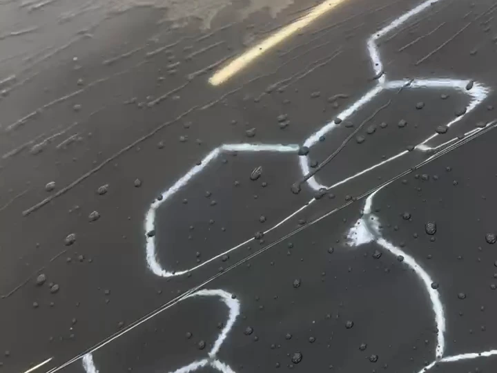 Капли воды на кузове после керамики